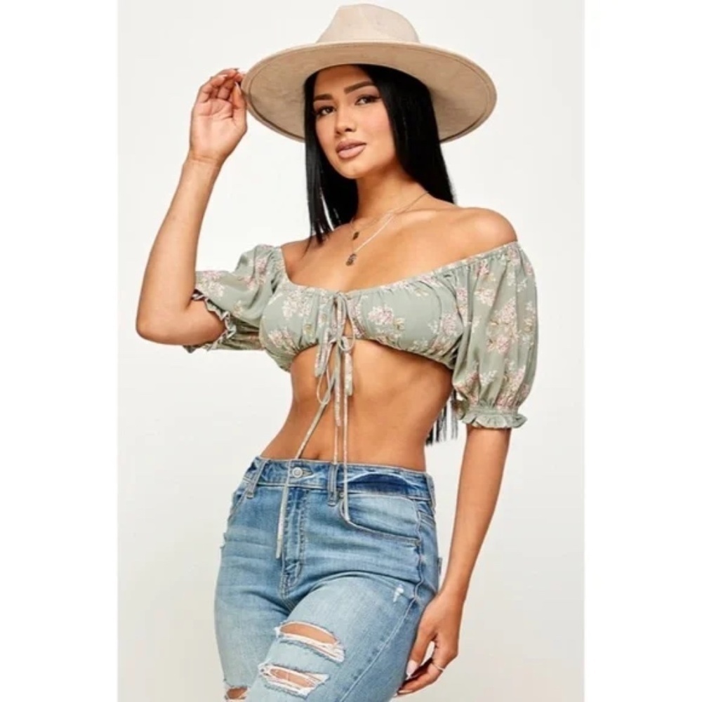 Sage Floral Cropped Off/On The Shoulder Tie Front Short Sleeve Top Casual